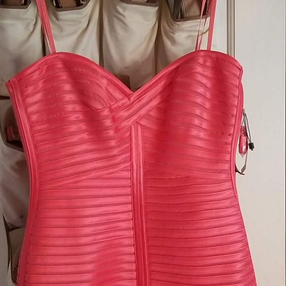 Brand New with Tags BCBG MAXAZRIA BODYCON DRESS - Picture 2 of 4